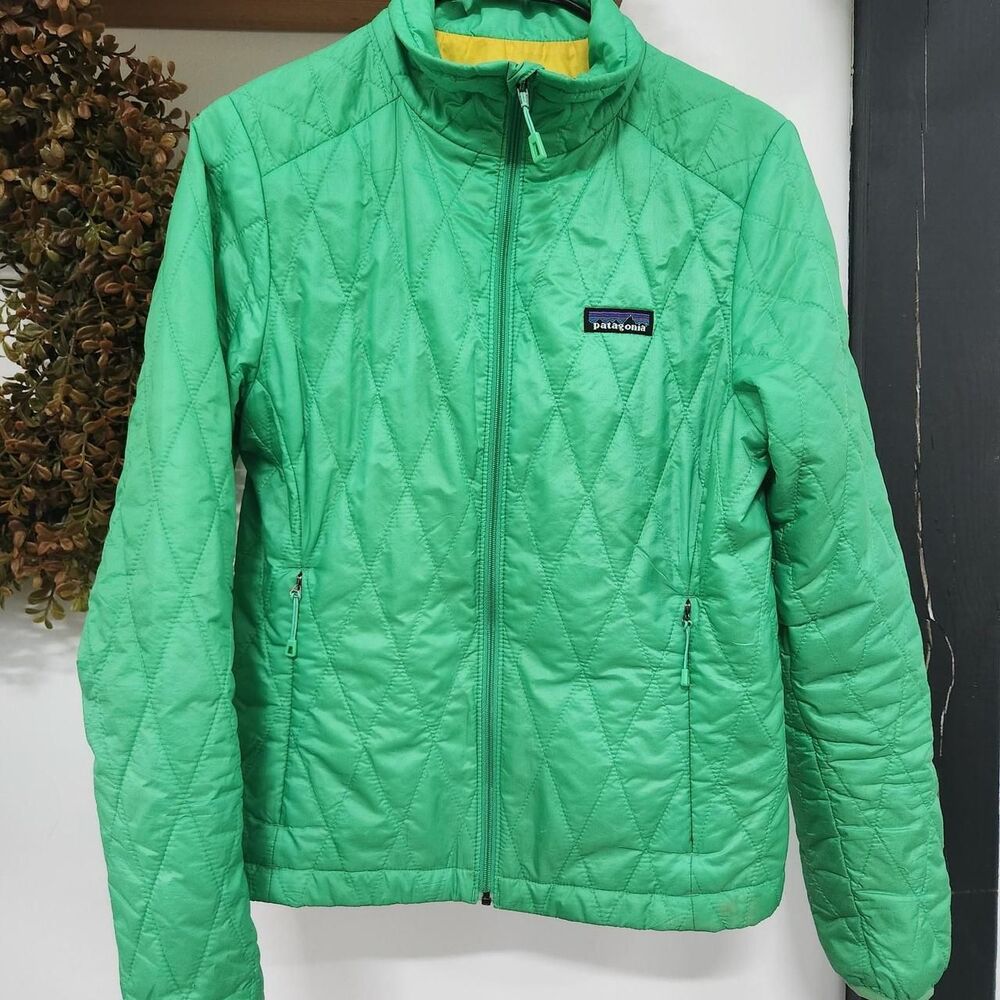 Patagonia Women's Nano Puff Jacket - Green/Yellow - Perfect Condition